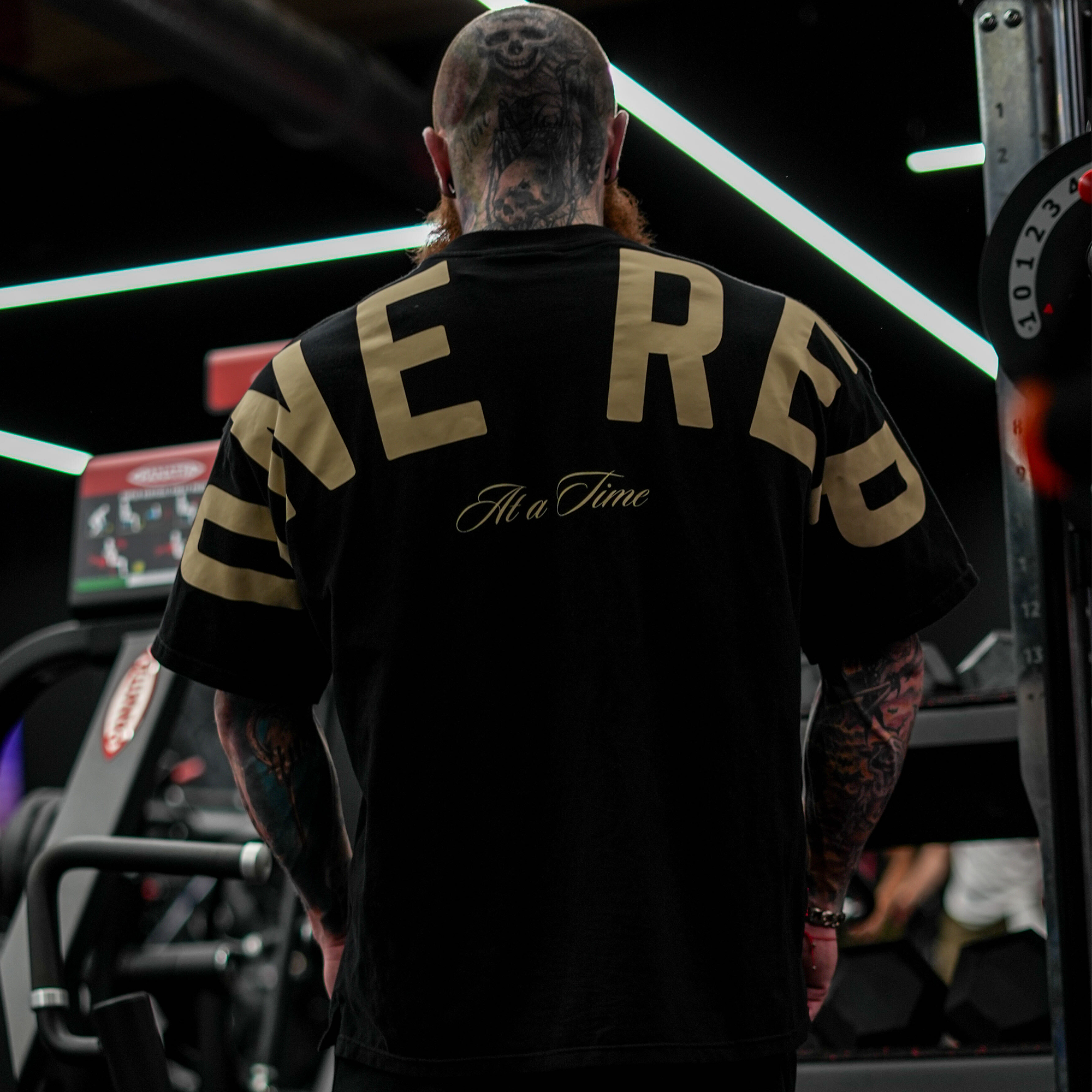 IS x BXACTIV ONE REP Oversized T-shirt